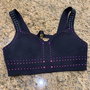 Nike Women's Motion Adapt Neon Stud High Support Sports Bra - Size Medium